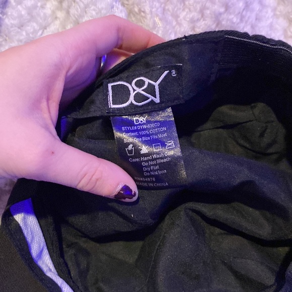 D&Y Y2K Rhinestone Hat - Picture 4 of 4